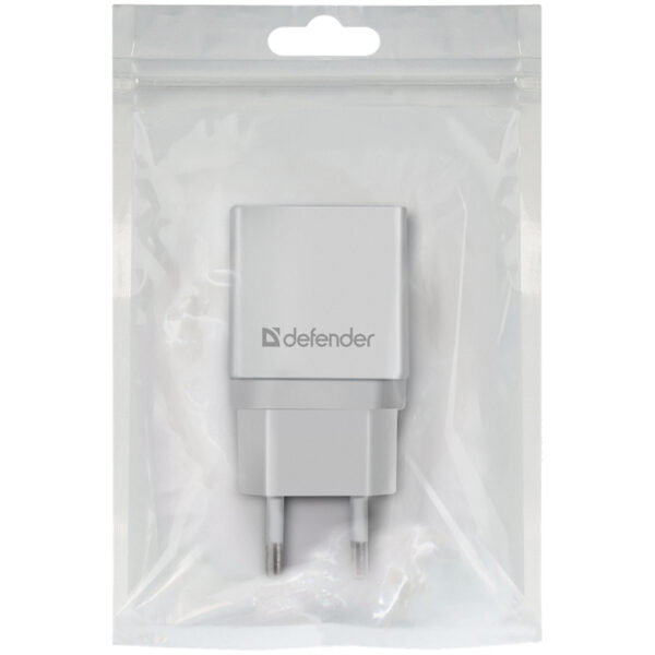 Зарядное устройство сетевое Defender EPA-10, 1хUSB, 2.1А output, пакет, белый