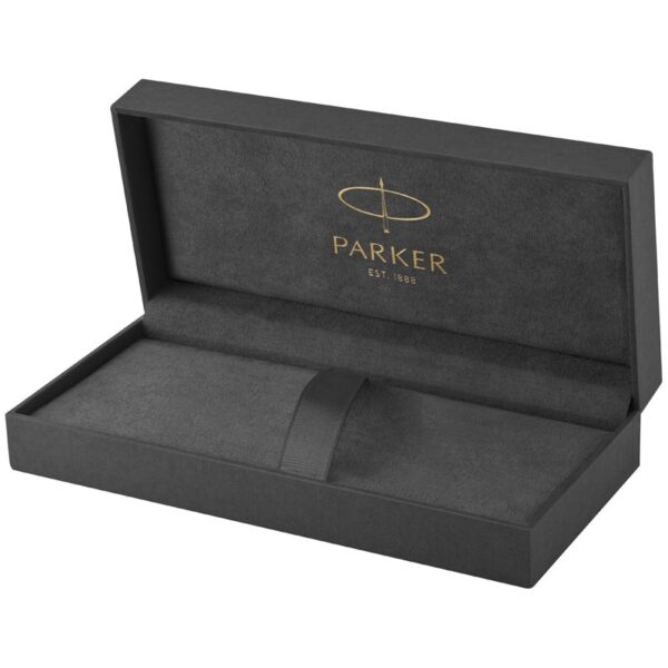 Ручка перьевая Parker "Sonnet Stainless Steel GT" черная, 0,8мм, подарочная упаковка