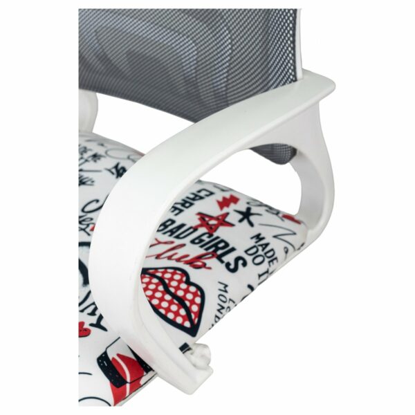 Кресло детское Helmi HL-K95 R (W695) "Airy", спинка сетка серая/сиденье ткань с рисунком red lips, пиастра, пластик белый