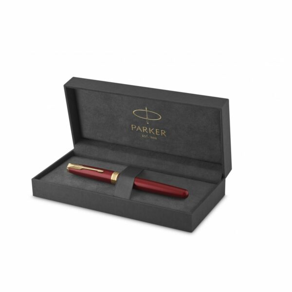 Ручка перьевая Parker "Sonnet Intense Red Lacquer GT" черная, 0,8мм, подарочная упаковка