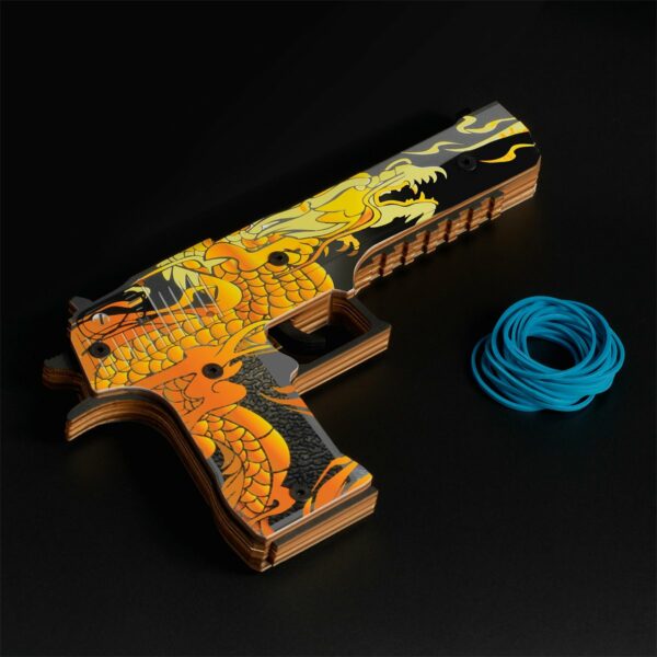 Пистолет деревянный ТРИ СОВЫ Desert Eagle, "Якудза", подложка ХДФ с европодвесом, термоусадка